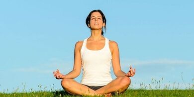 Tecnica per eseguire esercizi per perdere peso su pancia e fianchi